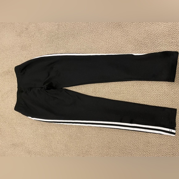 Track suit - Picture 6 of 6